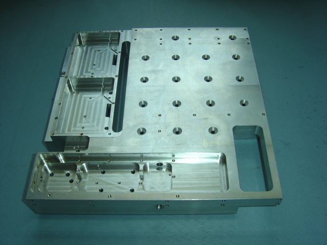 Extrusion CNC Machining Cold Plate