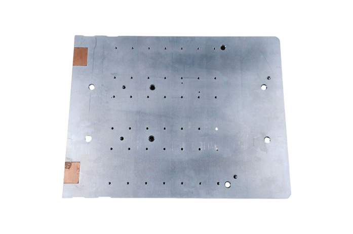Flat plate liquid cooling radiator